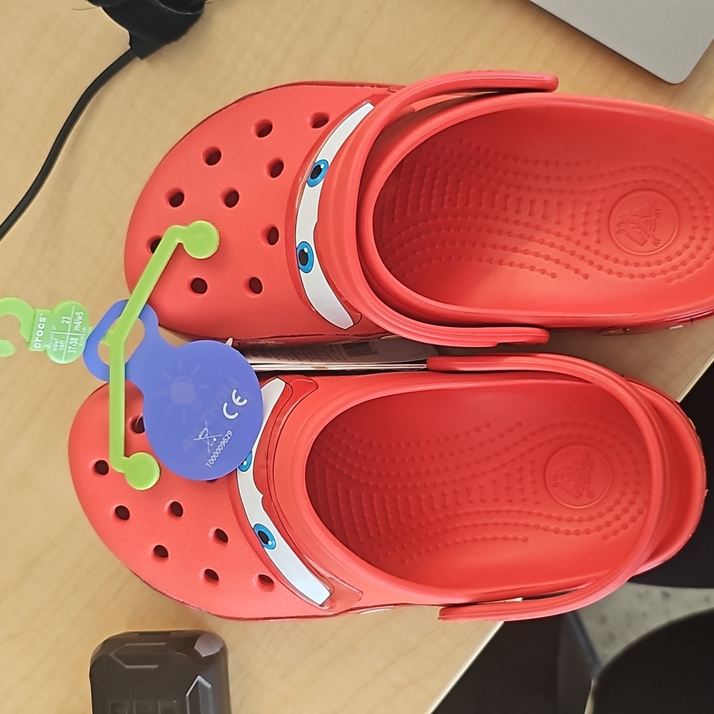 Crocs Lightening McQueen light up